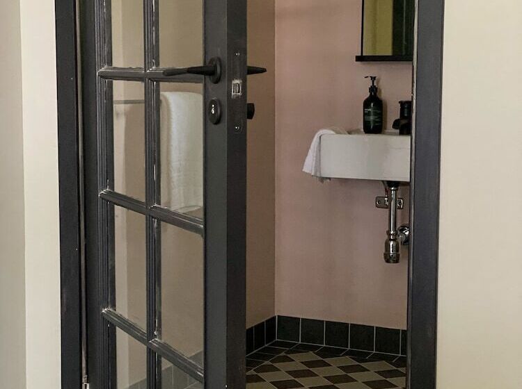 فندق Rallarhustruns