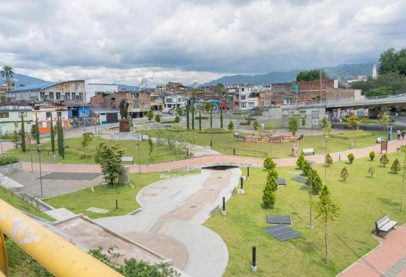 هتل Zentrico Boutique