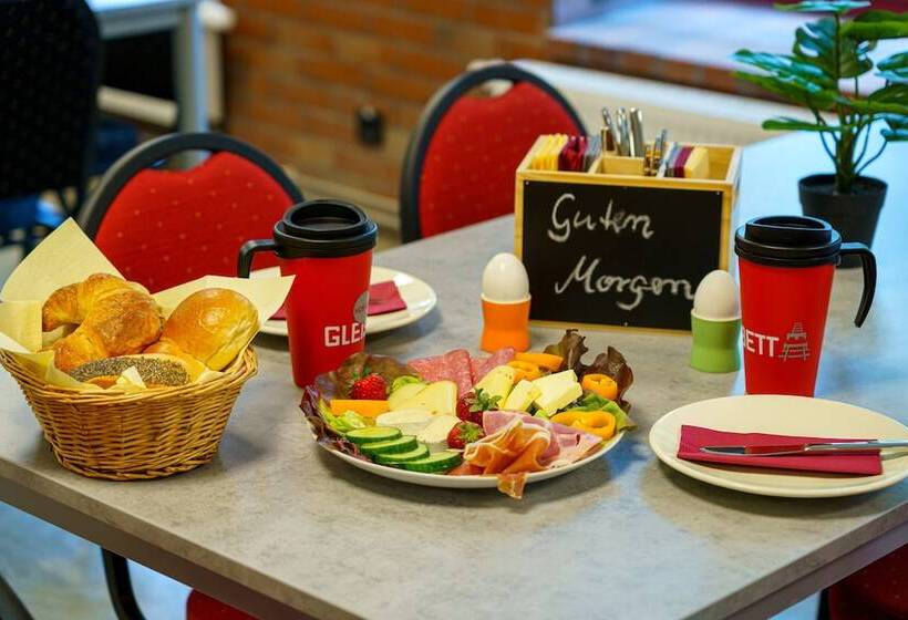 Und Hostel Gleisbett
