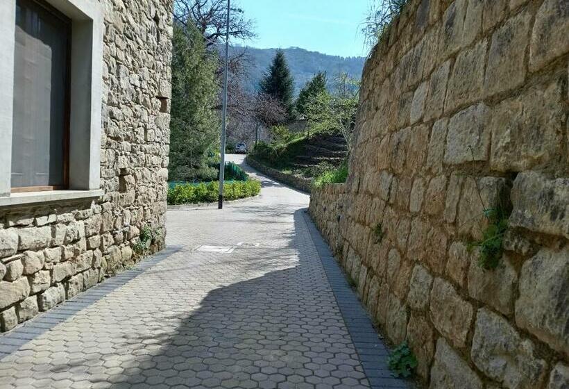 Отель Agriturismo Ponte Due Archi