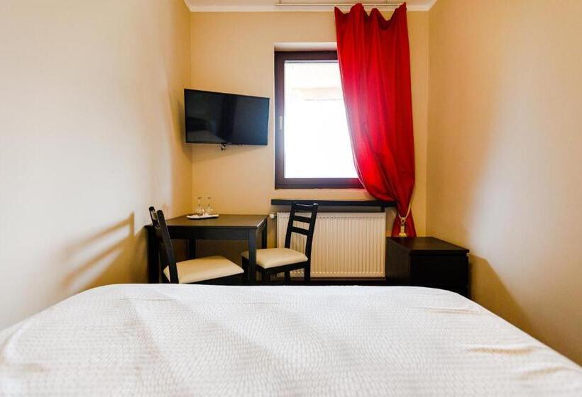 Pensiunea Decebal Resort   Cazanele Dunarii