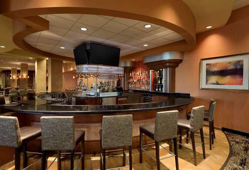 Embassy Suites Omaha La Vista/hotel & Conference Center