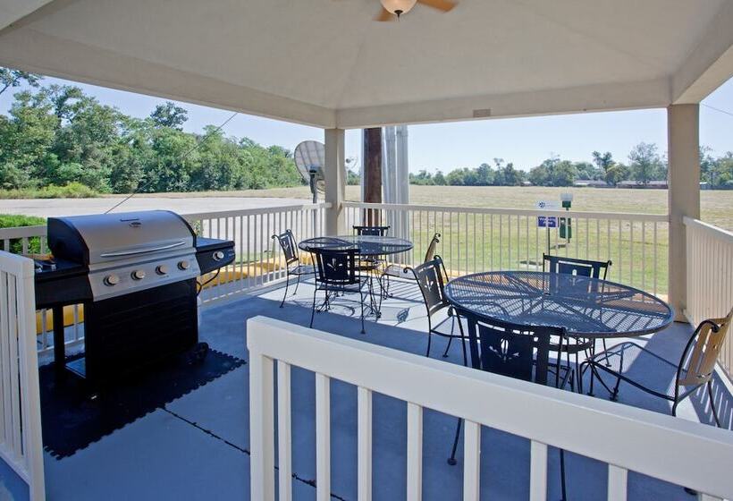 호텔 Candlewood Suites Beaumont, An Ihg