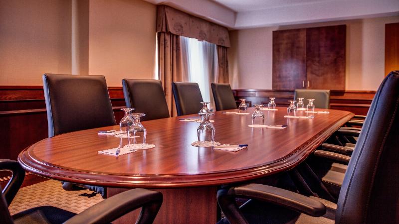 酒店 Comfort Inn & Suites