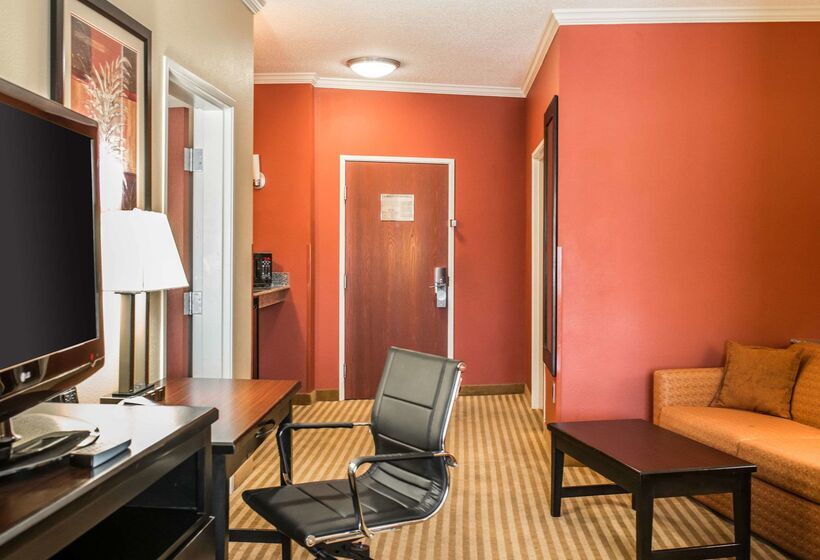 فندق Comfort Suites Panama City Near Tyndall Afb