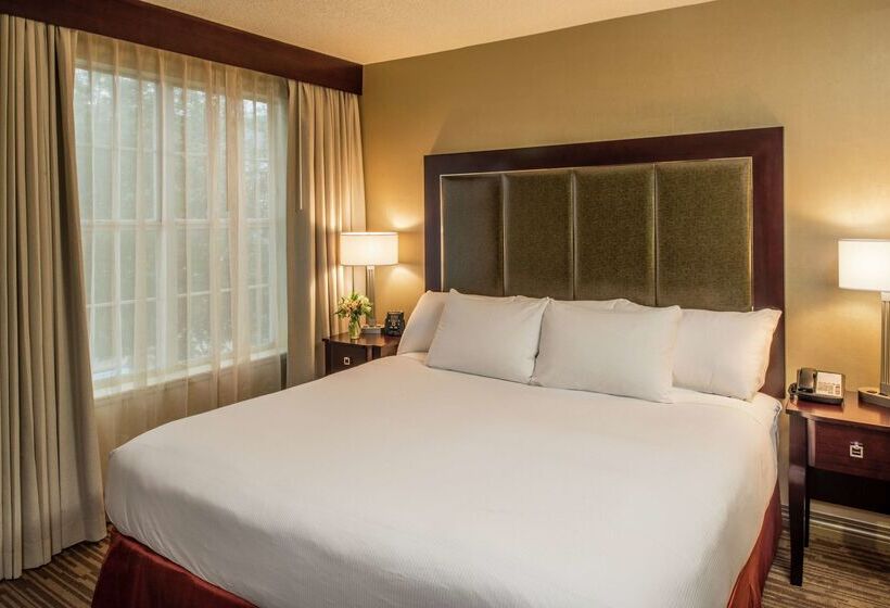 هتل Doubletree Raleigh Durham Airport At Research Triangle Park
