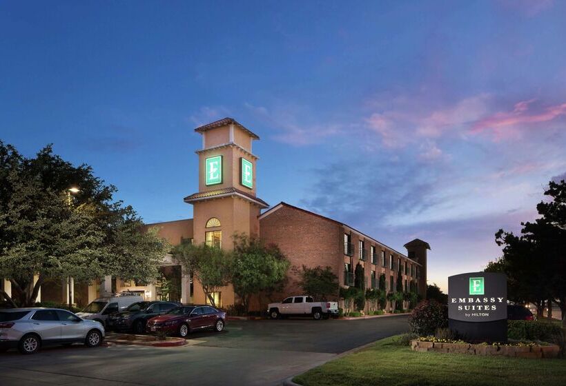 فندق Embassy Suites Lubbock