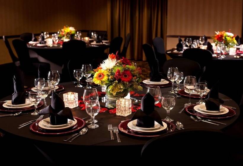 فندق Embassy Suites Lubbock