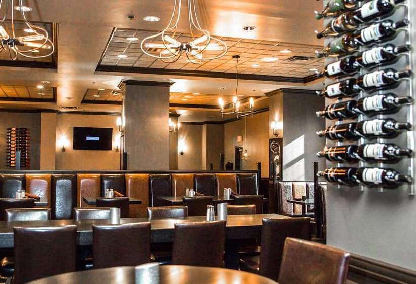 בית מלון כפרי Embassy Suites By Hilton Nashville At Vanderbilt
