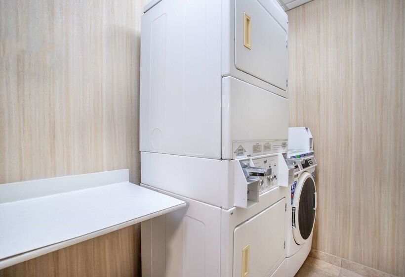 هتل Hampton Inn Suites Minneapolis St Paul Arpt Mall Of America