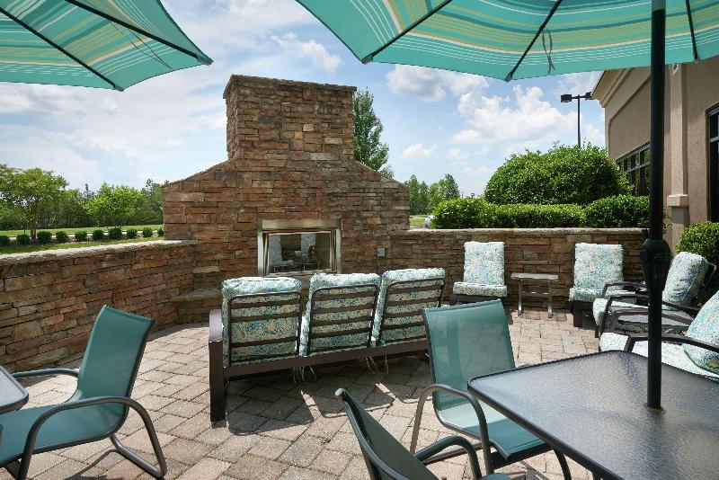 فندق Hampton Inn Bermuda Run