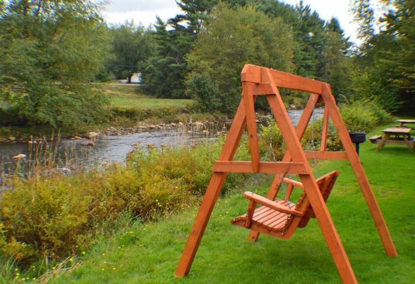 فندق Hillwinds Lodge