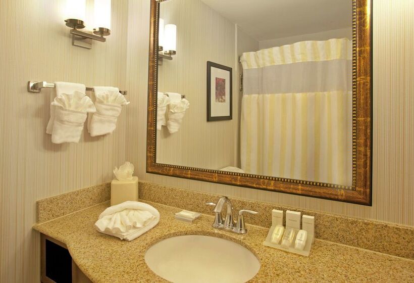 בית מלון כפרי Hilton Garden Inn Minneapolis/eden Prairie
