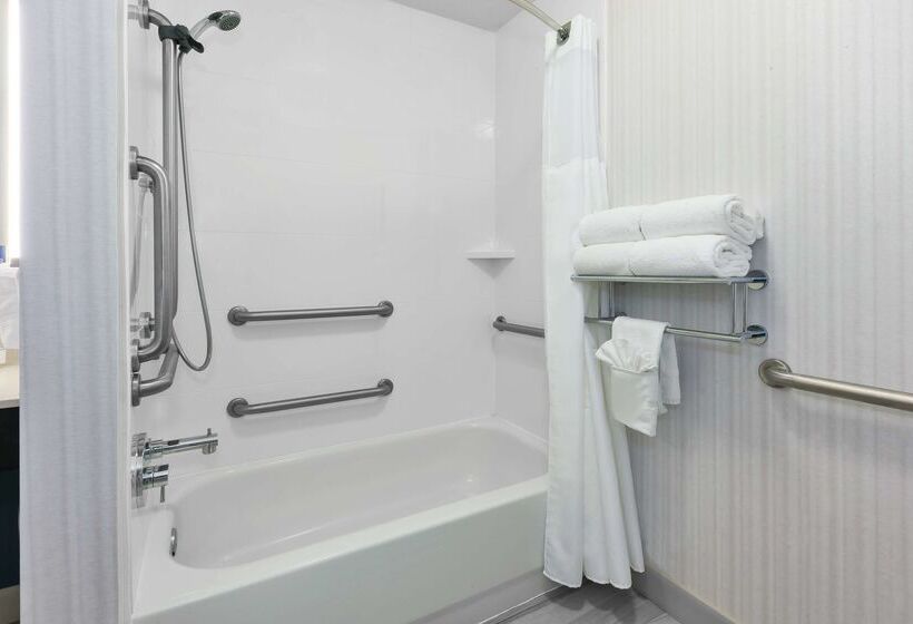 ホテル Hilton Garden Inn Minneapolis   Maple Grove