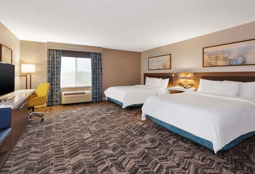 ホテル Hilton Garden Inn Minneapolis   Maple Grove