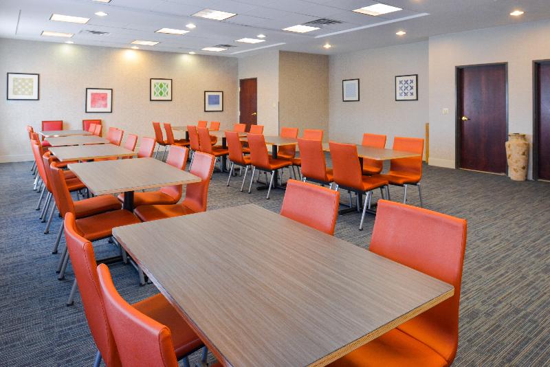 Holiday Inn Express Hotel & Suites Abilene Mall South, An Ihg
