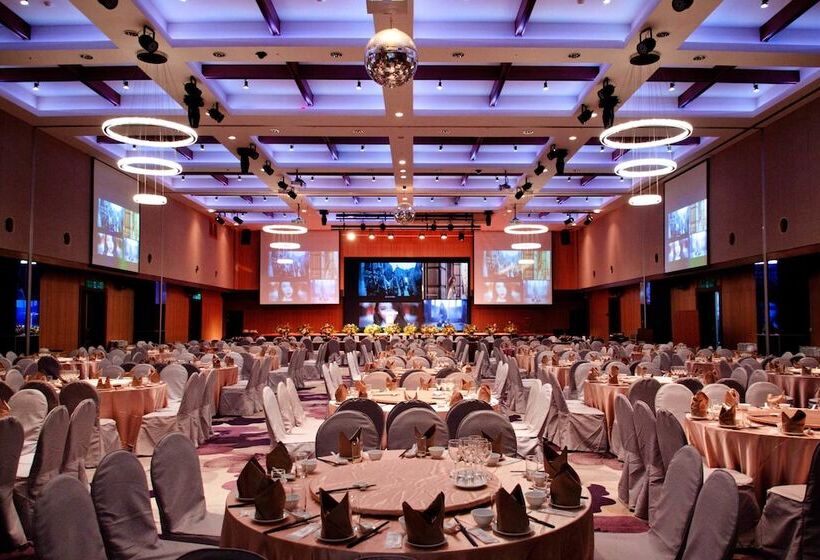 هتل Sheraton Taoyuan