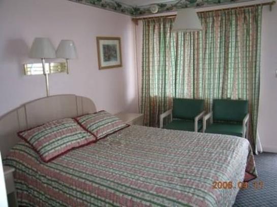 Отель The Dolphin Inn