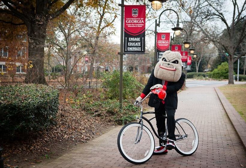 فندق The University Of Georgia Center For Continuing Education &