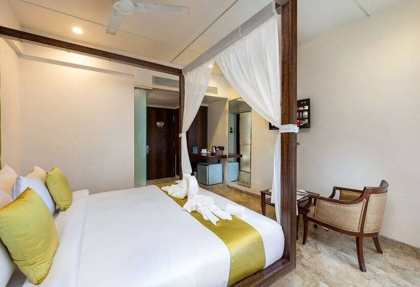 בית מלון כפרי Vits Sharanam Thane