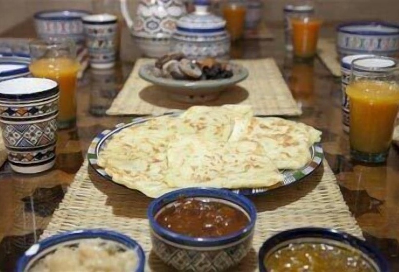 مبيت وإفطار Dar Kamalchaoui