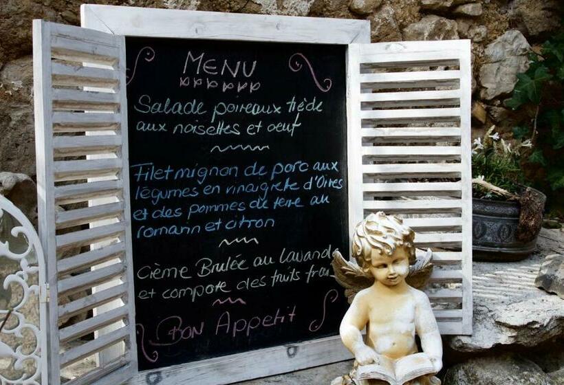 مبيت وإفطار La Colombiere Du Château