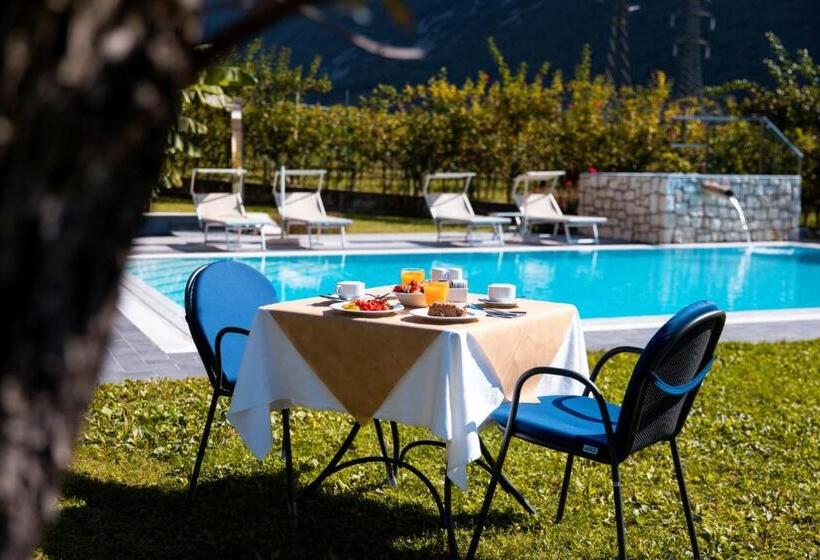 مبيت وإفطار Maso Agritur Santa Lucia