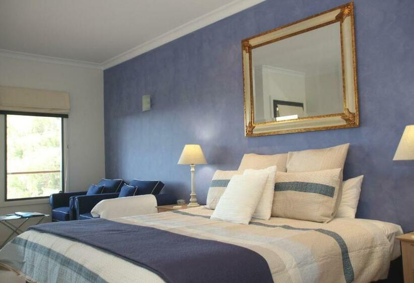 مبيت وإفطار Wombadah Luxury Accommodation