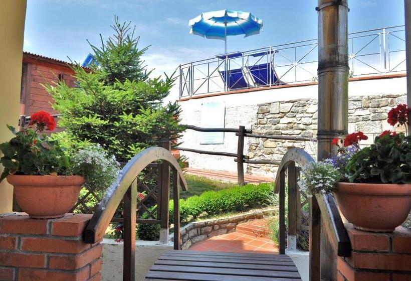 فندق Albergo Miramonti