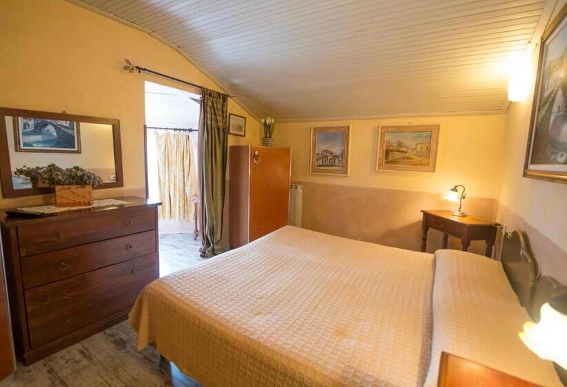فندق Cuccaro Club   Val Di Vara E Cinque Terre