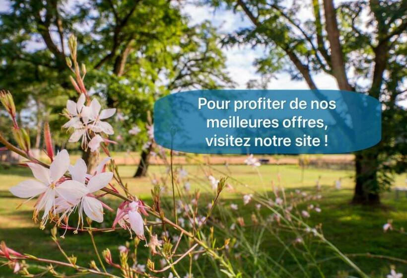 민박 Lou Castet De Lussolle   Chambres D Hôtes