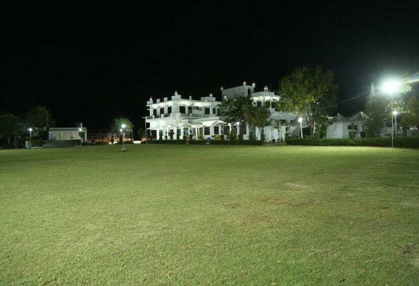 Gulmohar Sariska Resort