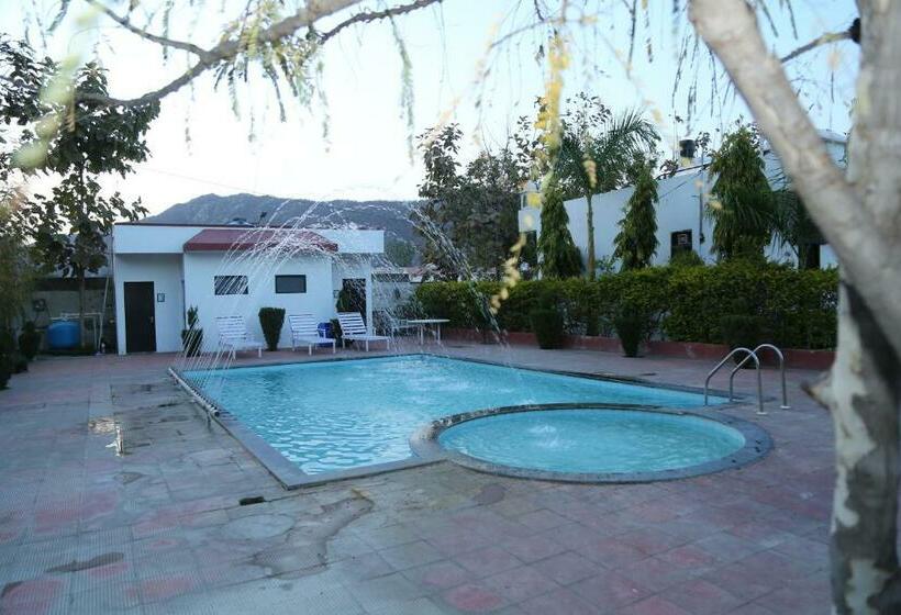 Gulmohar Sariska Resort