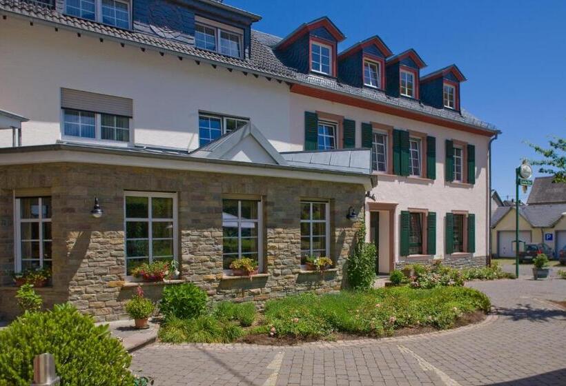 ホテル Landhaus Schend