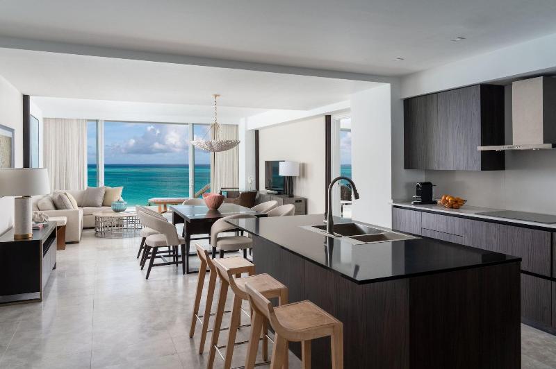 هتل The Ritz Carlton, Turks & Caicos