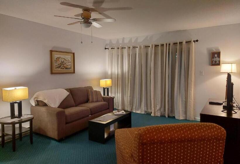מוטל Richter Pass Beach Resort