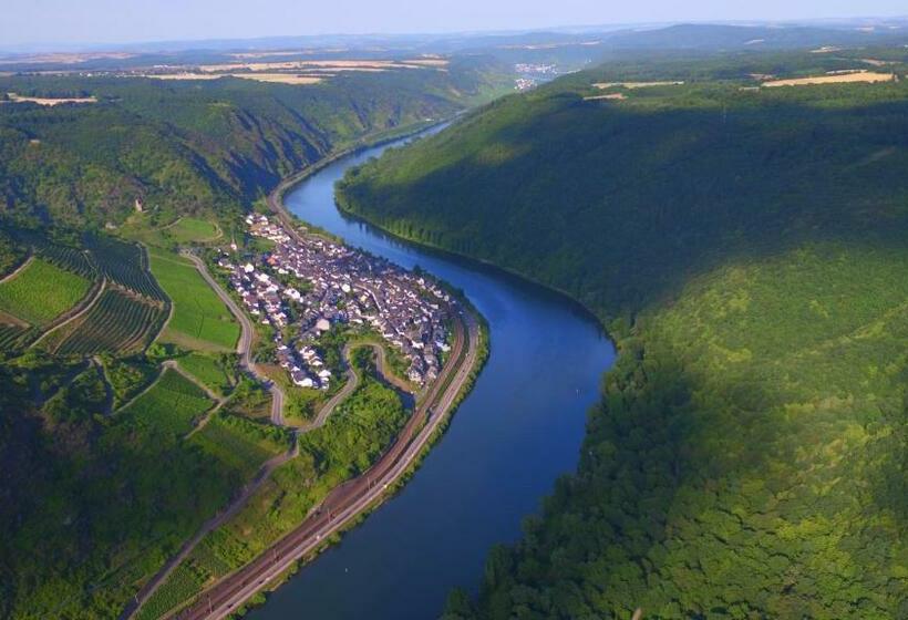 ペンション Zum Achten Himmel