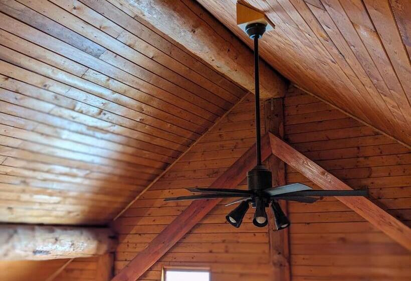 펜션 Log Cabin Rentals & Finland Sauna Step House