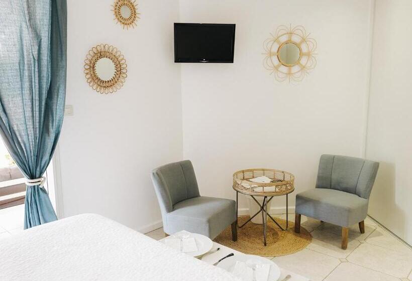 ベッドアンドブレックファースト Chambres D Hôtes Villa La Louisiane