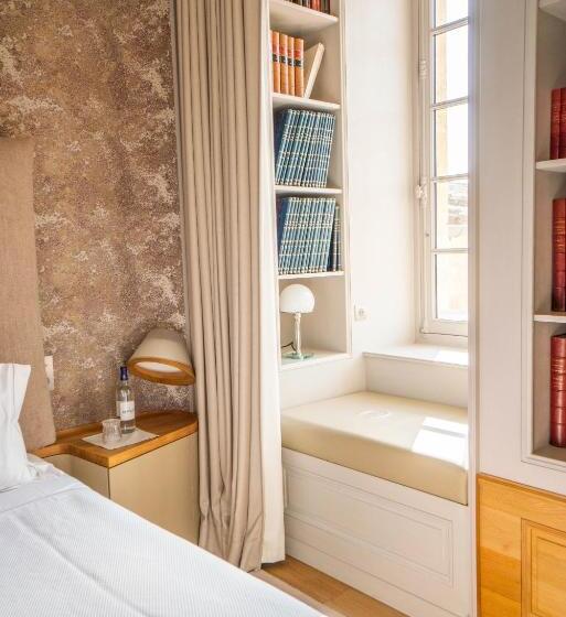 مبيت وإفطار Chateau De Ferrand