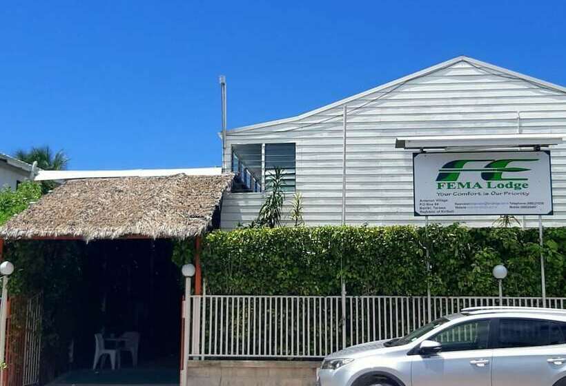 تختخواب و صبحانه Fema Lodge