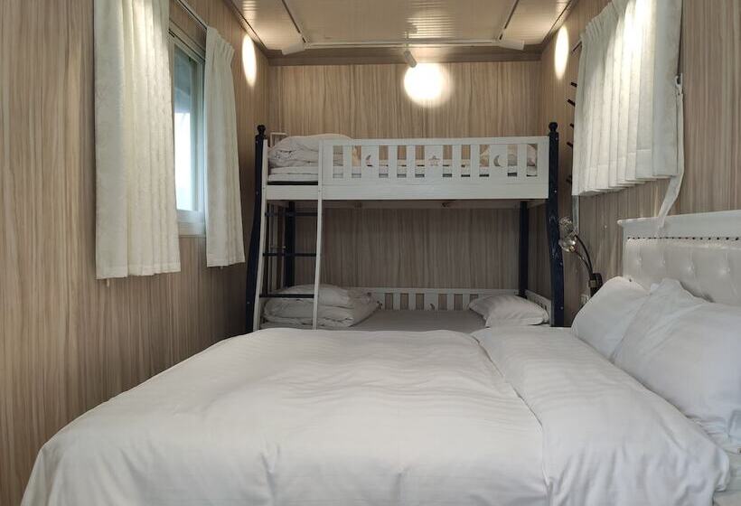 تختخواب و صبحانه Star Deco Resort