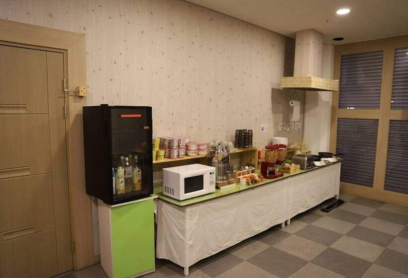 酒店 Cc