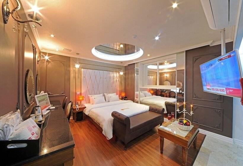 ホテル Yeongdeok Ganggu Prot Myeongpum