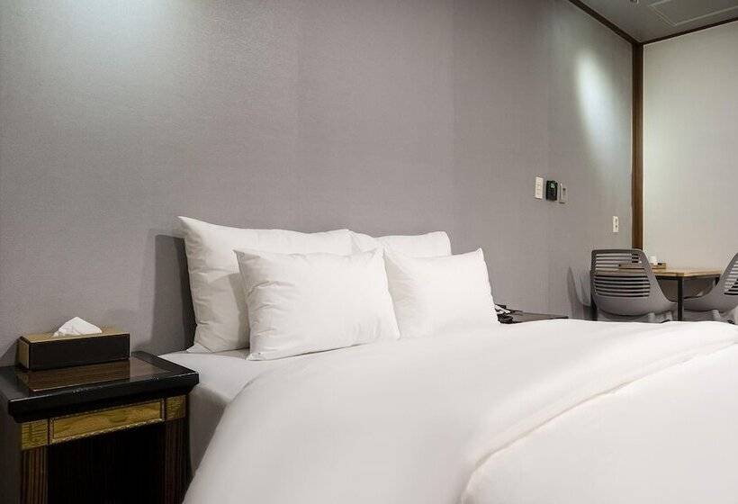 Namyangju Hotel 9