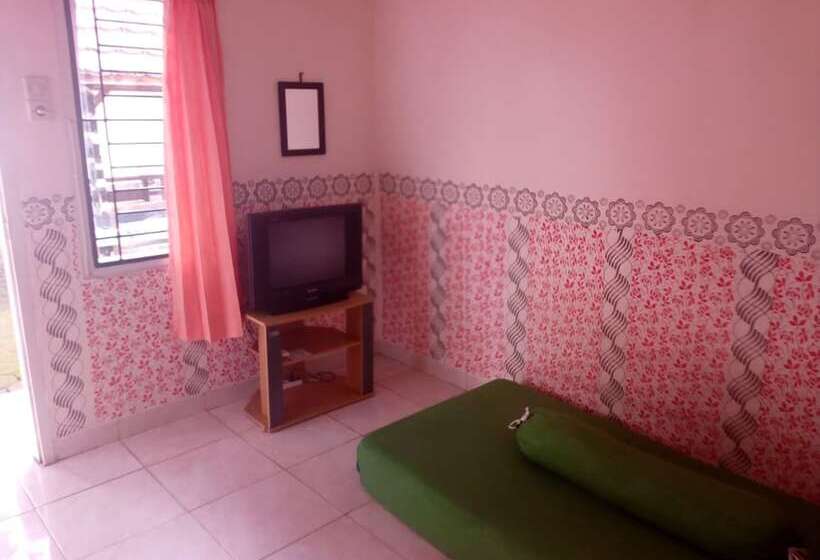 پانسیون Dedy Kost