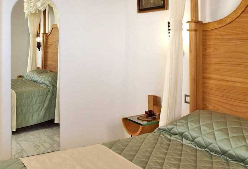 ホテル Antico Casale Russo