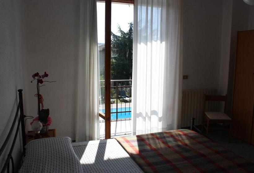 בית מלון כפרי Belvedere