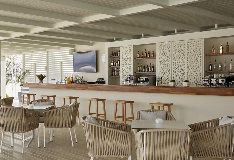 ホテル Capo Di Corfu   All Inclusive