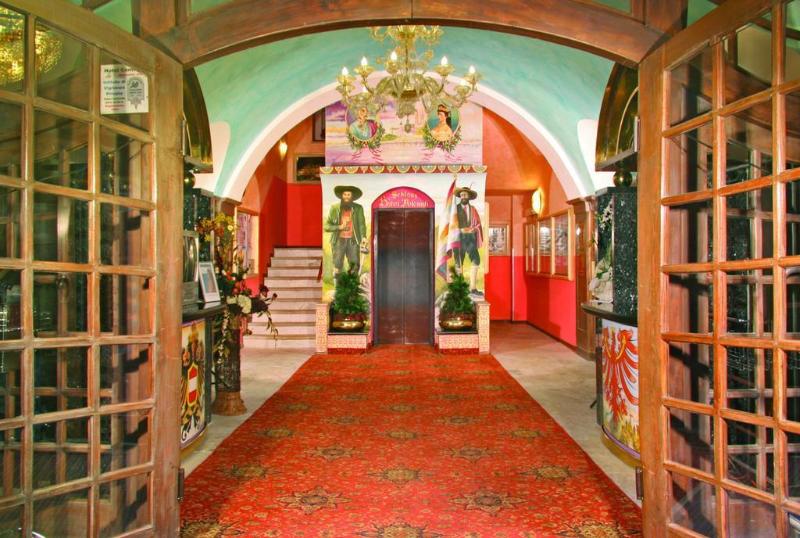 هتل Dolomiti Schloss